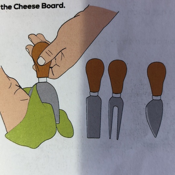CHEFSOFI Cheese Board with 4 ceramic build-in dishes. Includes 4 pcs knife set. - Picture 5 of 6
